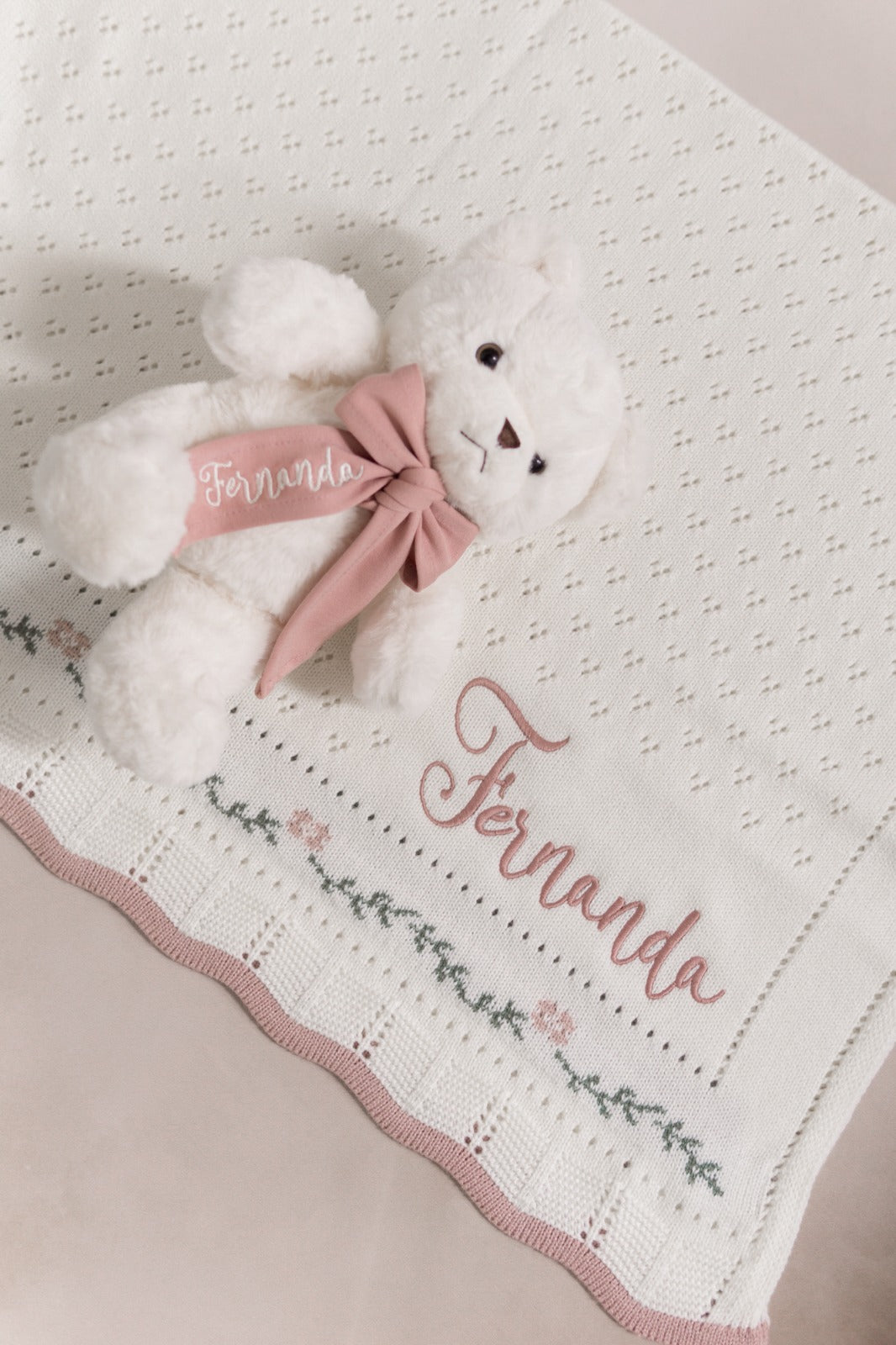 kit cobija camelia + osito robbin nuevo