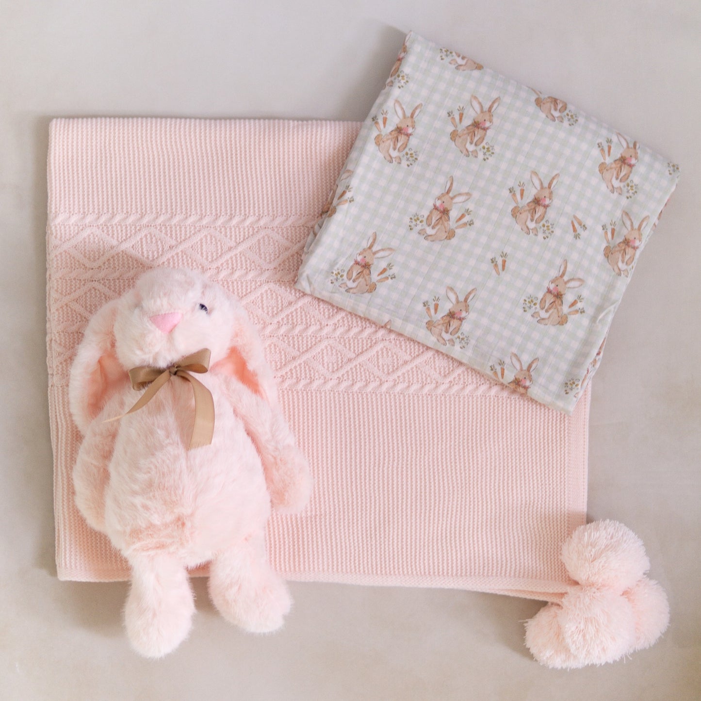 Set de Regalo Básicos para El Bebé con Conejo + Envío Gratis