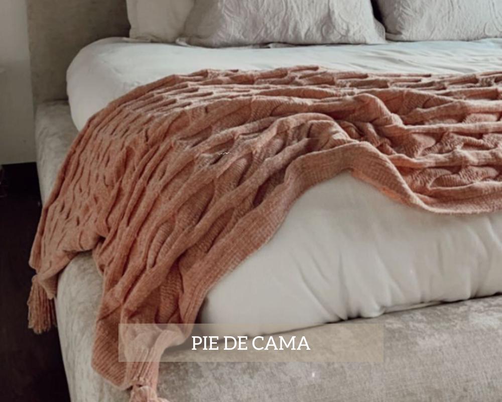 PIE DE CAMA