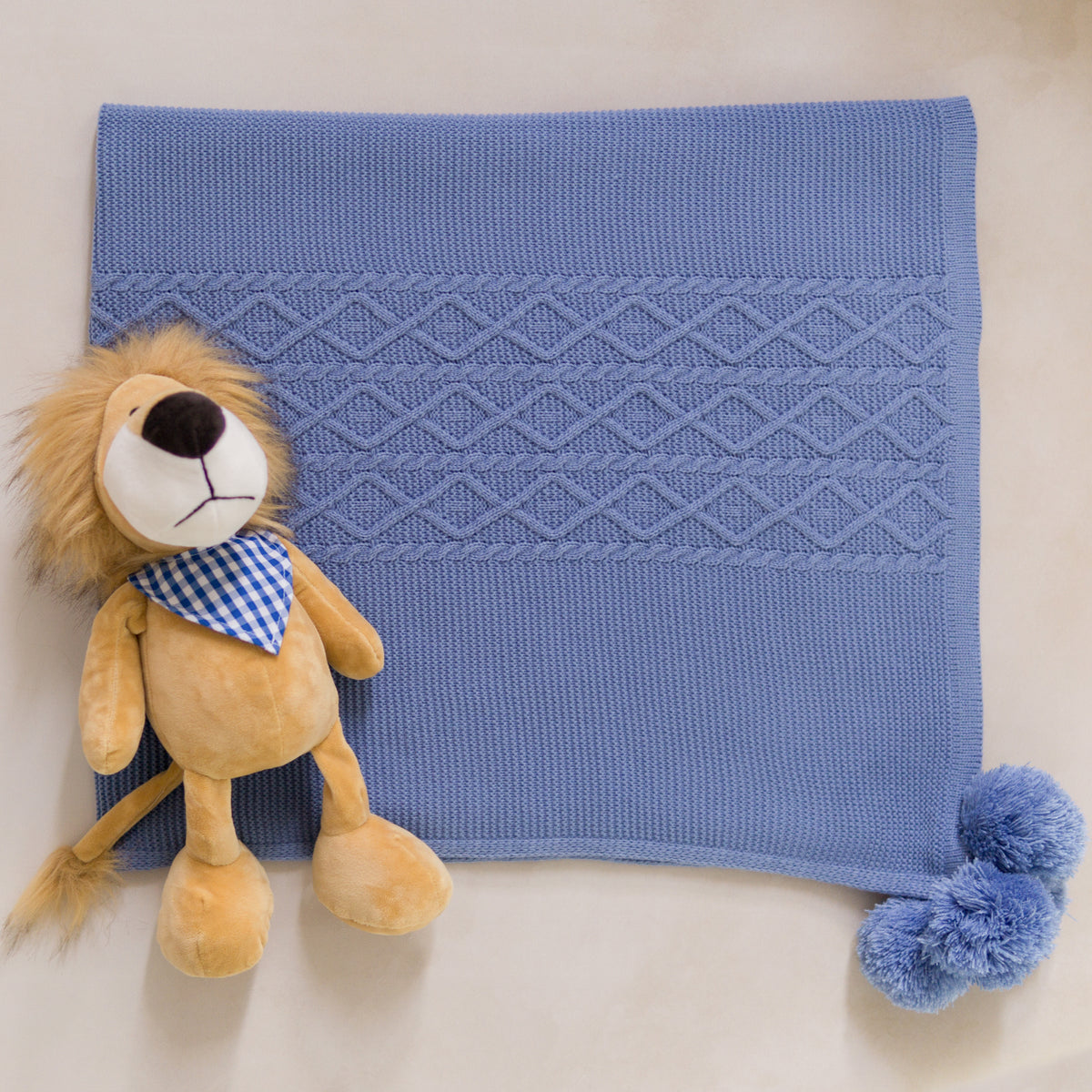 Kit Cobija Motas + Peluche Personalizado