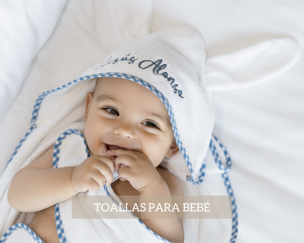 kit de toalla tipo capa con toallas faciales