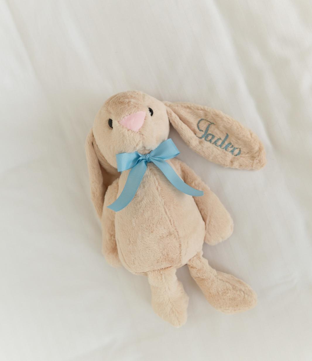 conejito riley personalizado en oreja