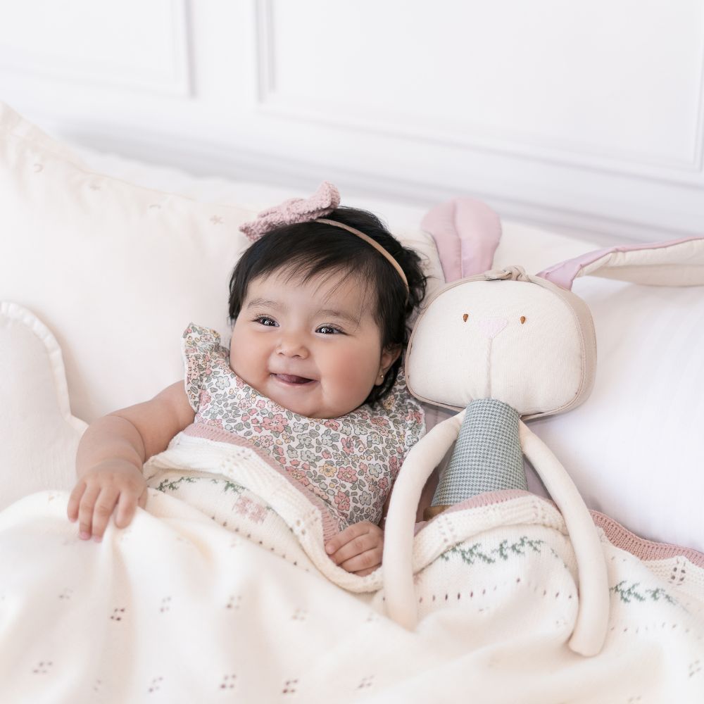 cobijita camelia personalizada