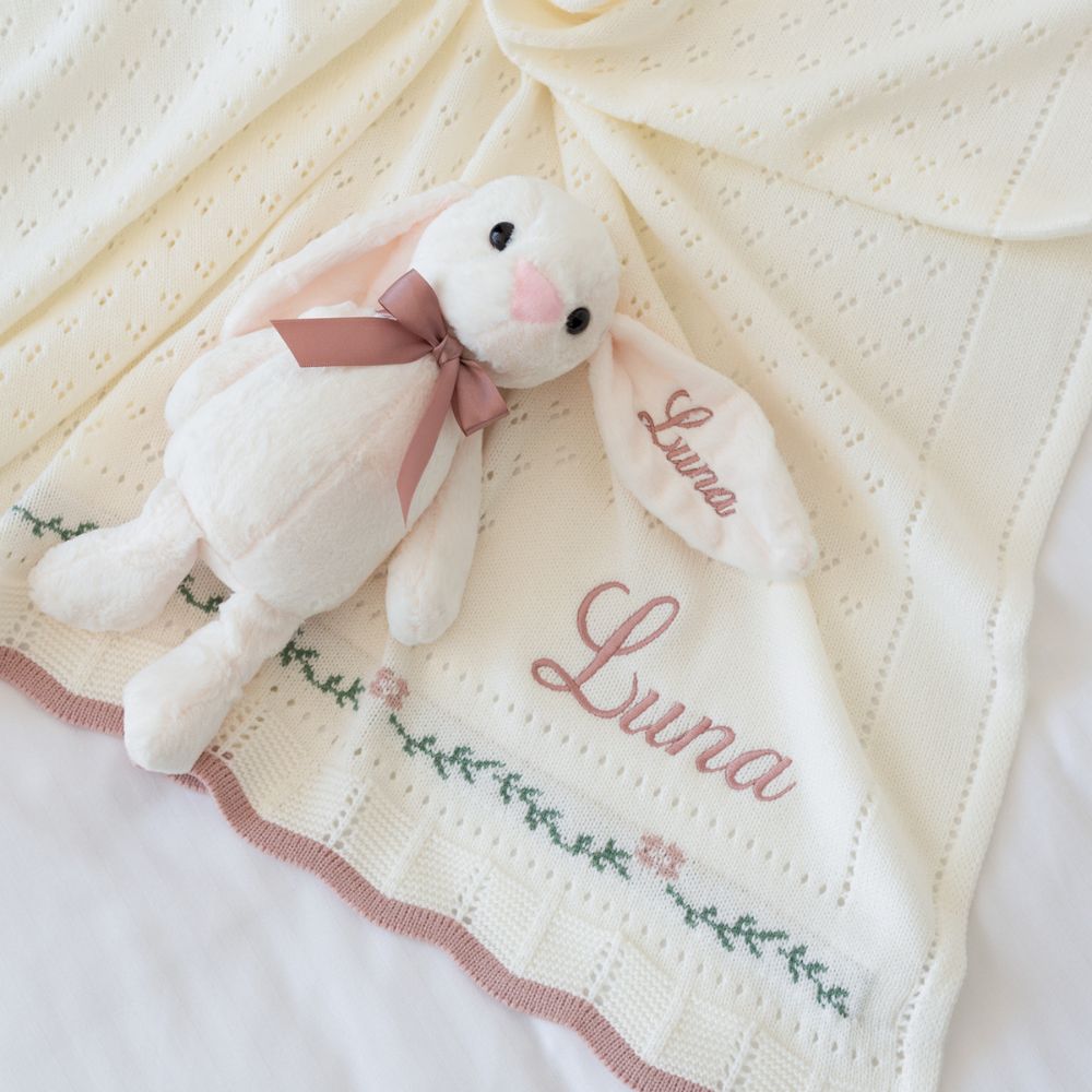 kit cobijita camelia + conejo personalizado