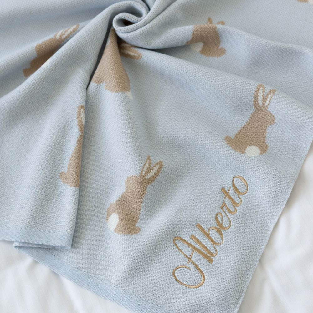 Cobijita Personalizada Conejos Cielo y Rosa