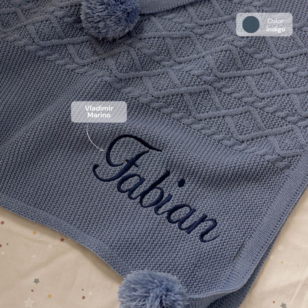 Cobijita Personalizada Pompones