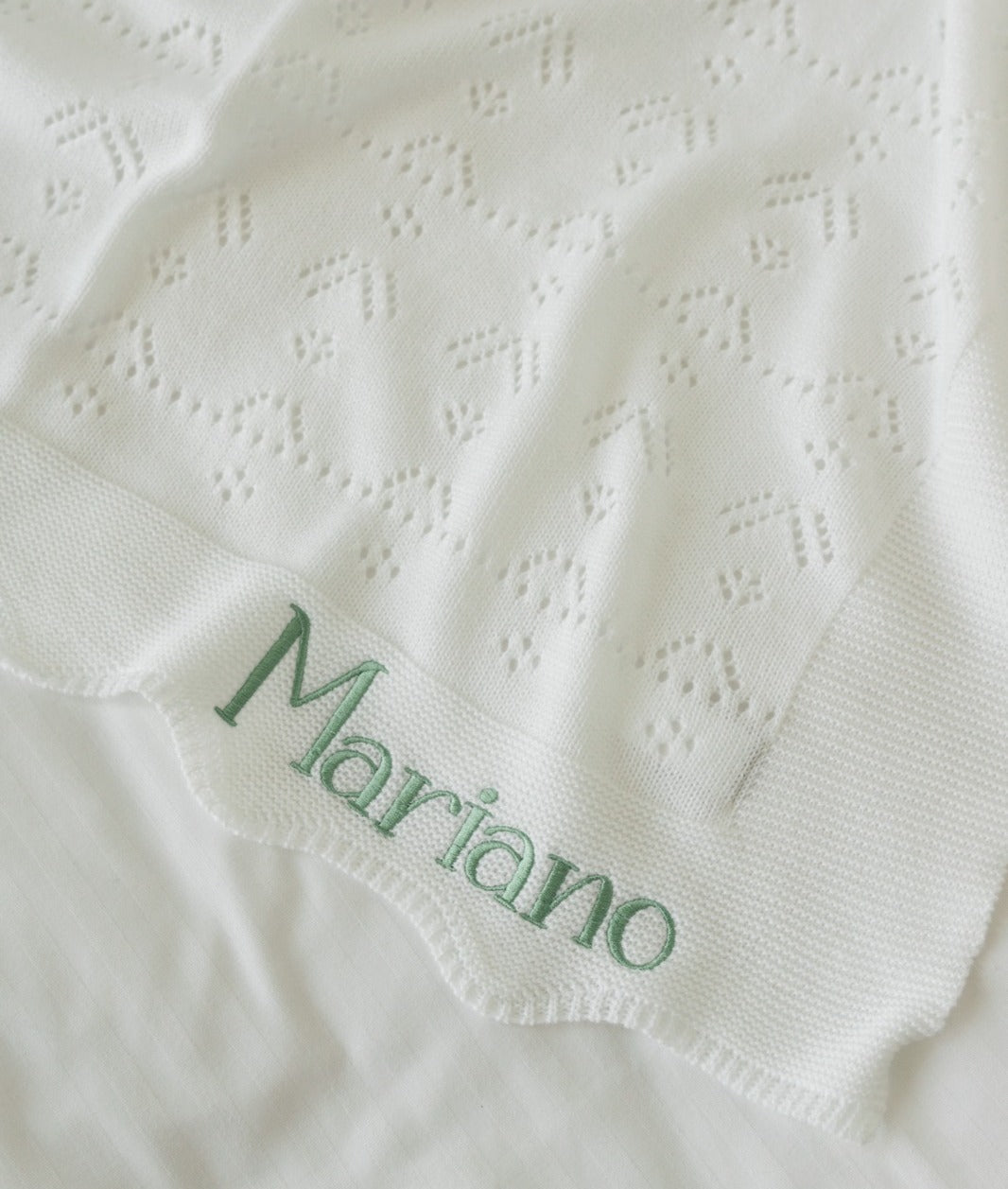 cobijita lirio personalizada