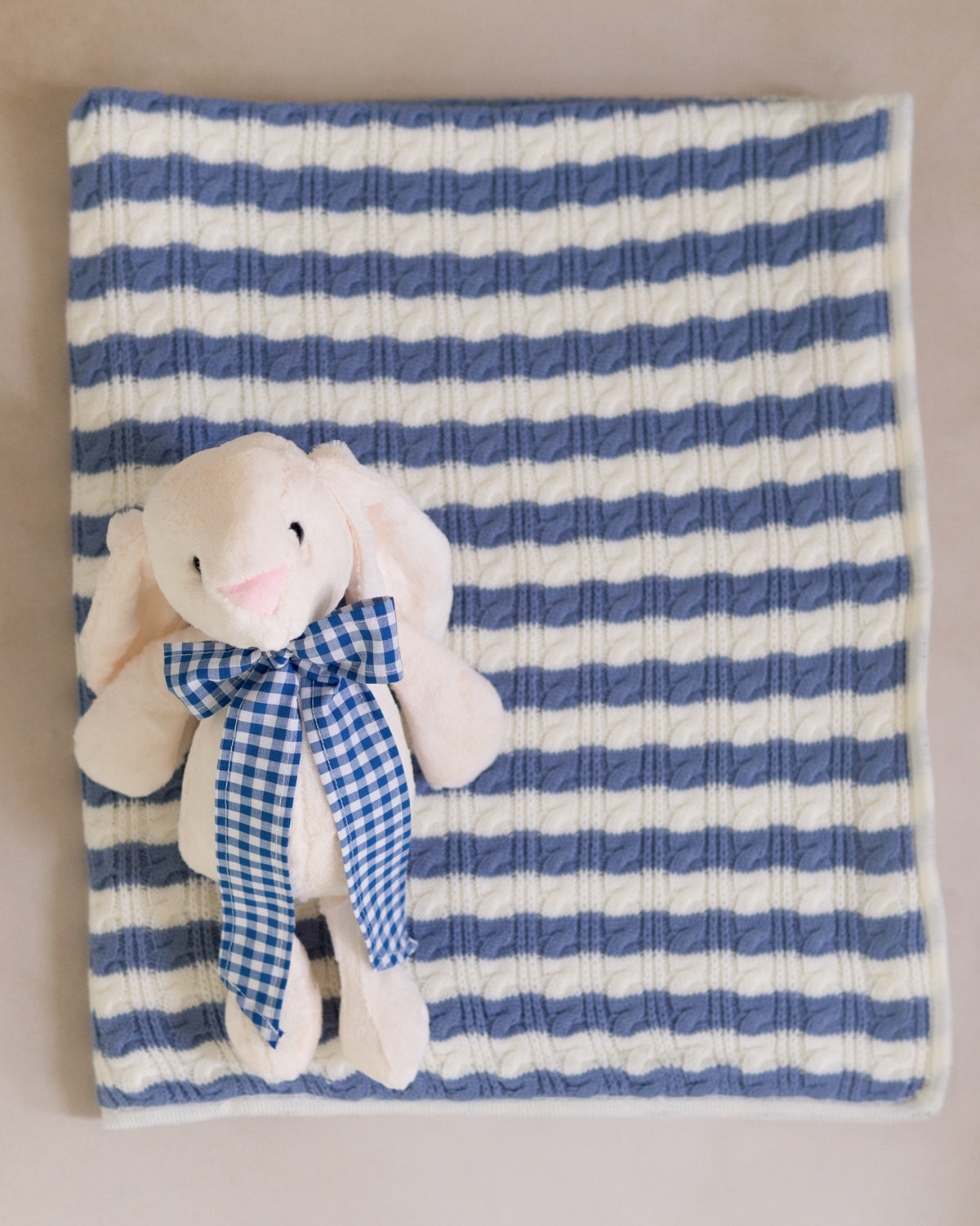 Cobija Polar con Conejo Mediano Niño + Envio Gratis