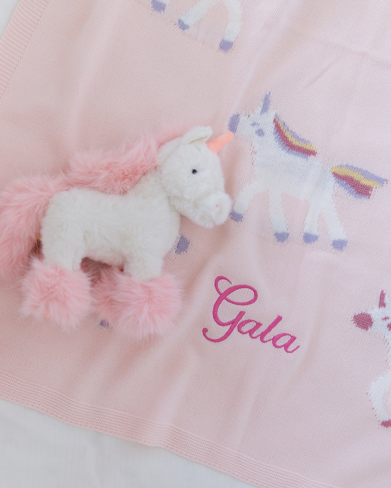 Rainbow el Unicornio Personalizado con Pañuelo