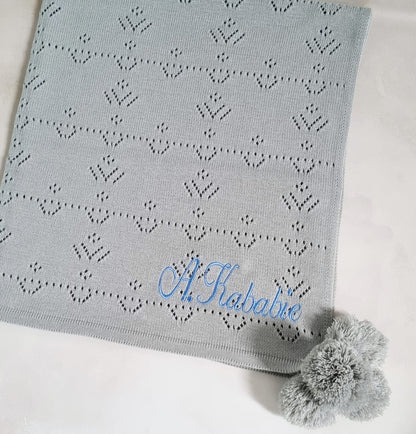 Cobijita Personalizada Lirio Con Motas