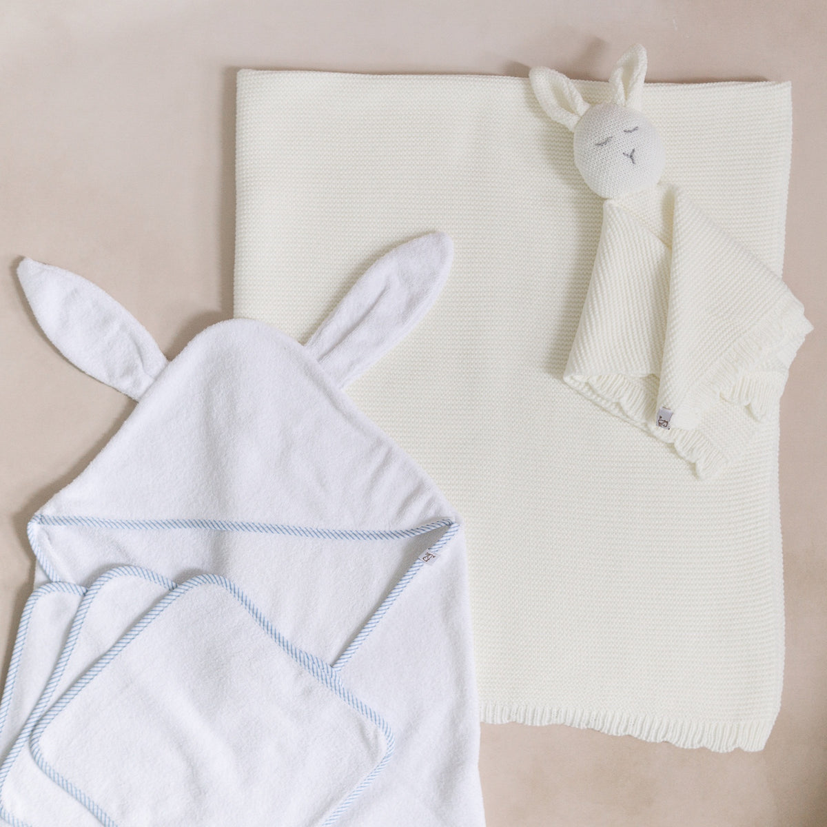 Set de Regalo Básicos para El Bebé con Trapito de Apego  + Envío Gratis