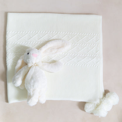 Set de Regalo Welcome Baby con Conejito Riley Hueso