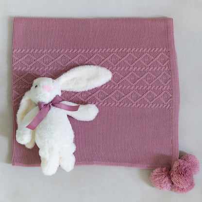 Set de Regalo Welcome Baby con Conejito Riley Hueso