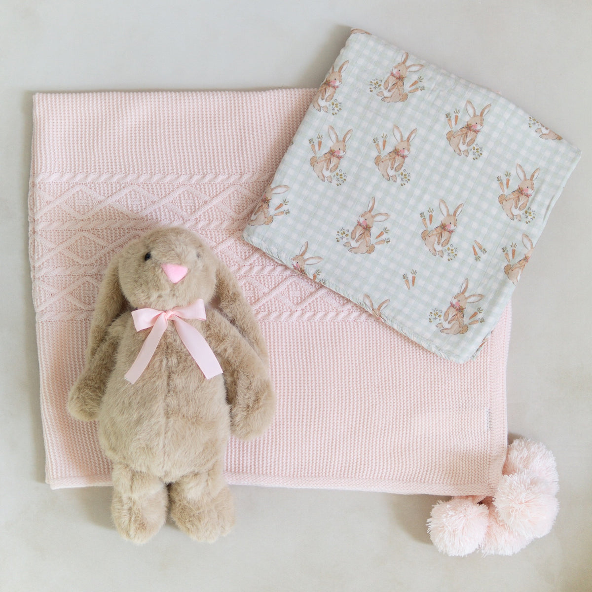 Set de Regalo Básicos para El Bebé con Conejo + Envío Gratis