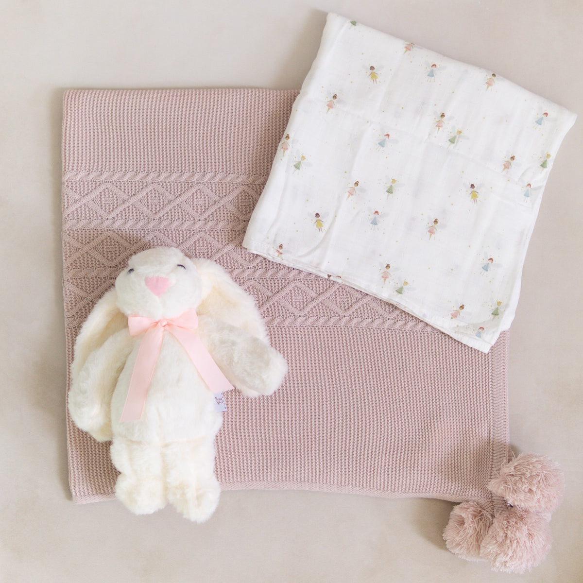 Set de Regalo Básicos para El Bebé con Conejo + Envío Gratis