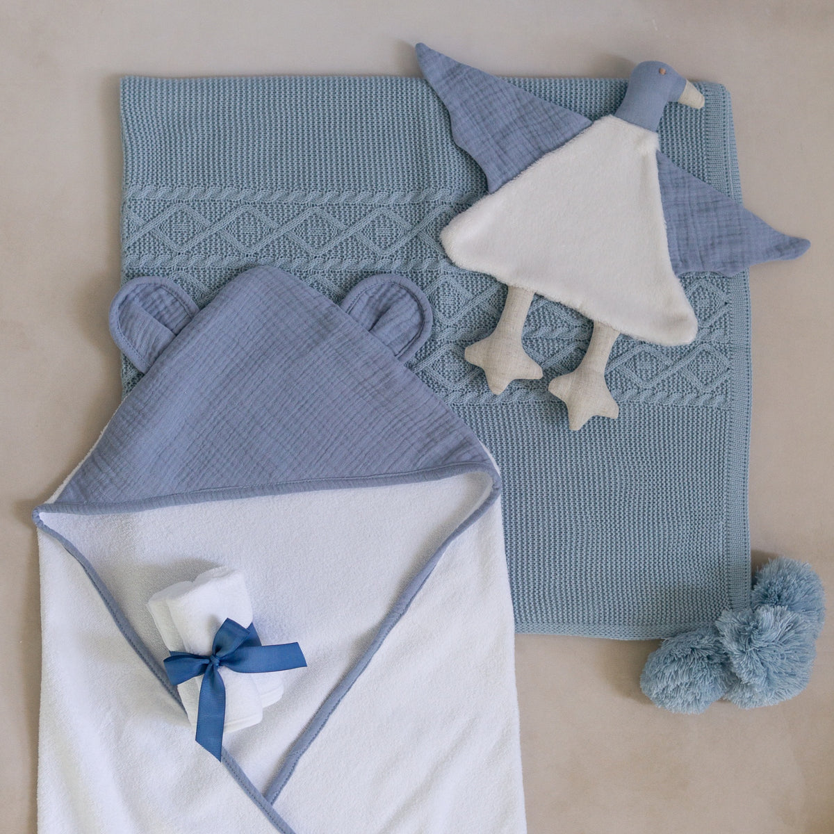 Set de Regalos Básicos para el Bebe con Ganso de Apego Envio Gratis